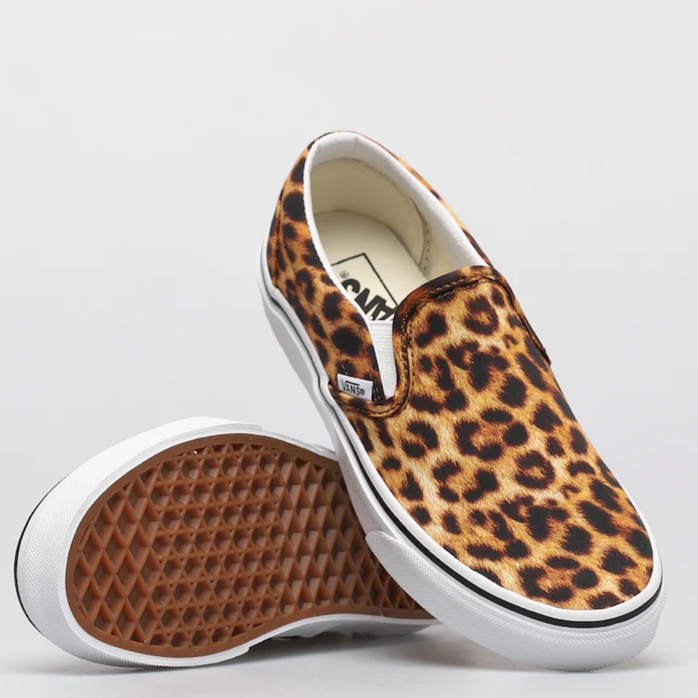 VANS | Classic Slip On Shoes (leopard black/true white)